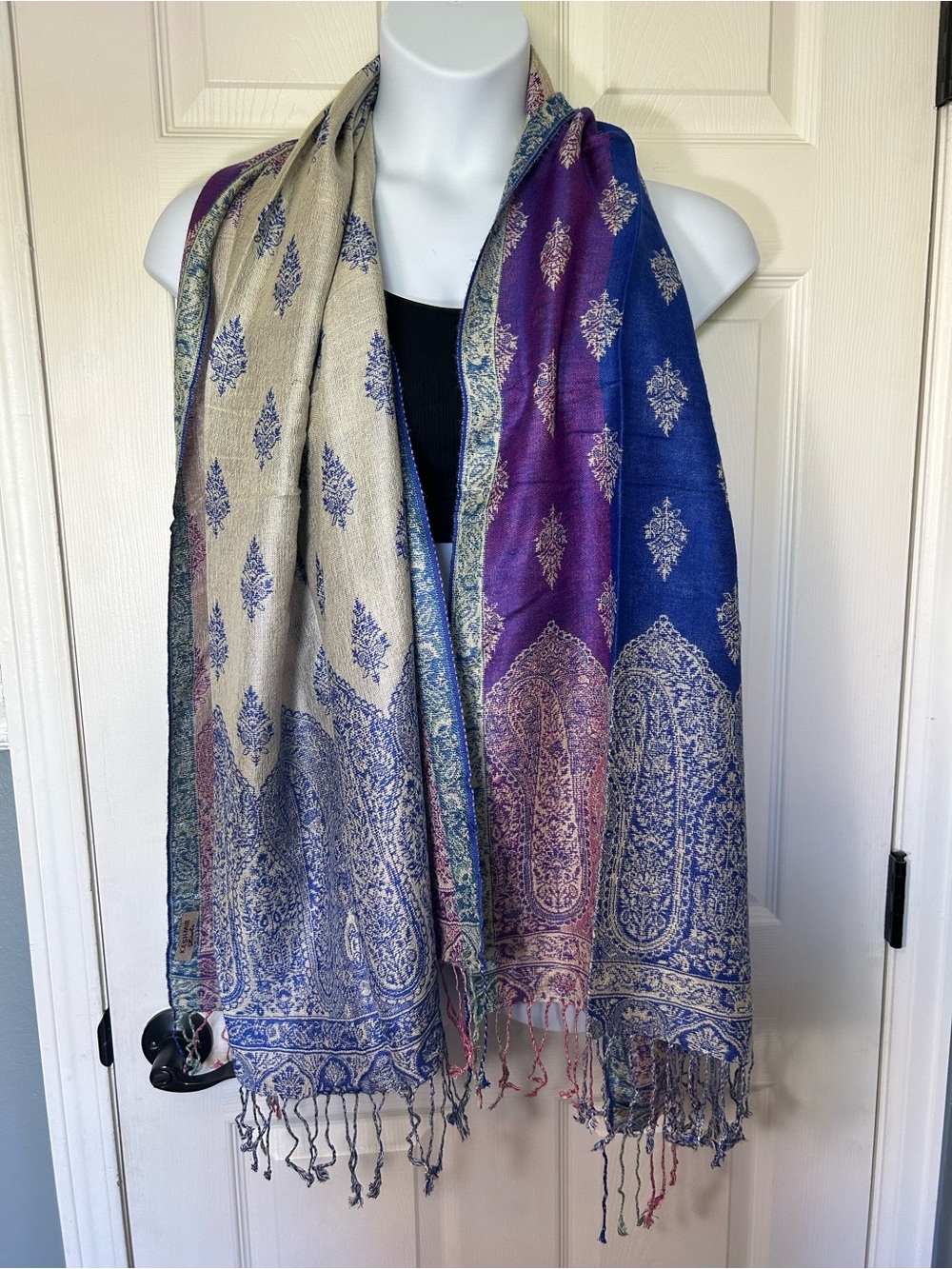 Kashmir Scarves Blue Purple Cream Reversible Paisley Shawl Wrap